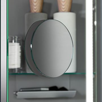 VILLEROY & BOCH VERITY LINE zrcadlová skříňka 130x75x17,3 cm, osvětlení, se zvětšovacím zrcátkem, vypínačem a el. zásuvkou, hliník, stříbrná B307F300 Obrázek - fotka