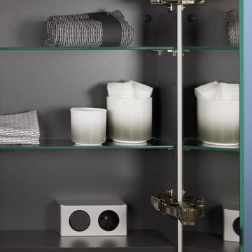 DURAVIT DURASTYLE BASIC zrcadlová skříňka 60x70x14,8 cm, osvětlení, s vypínačem a el. zásuvkou, panty vpravo, matná bílá N17920R00000000 Obrázek - fotka