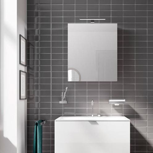 EMCO MEE zrcadlová skříňka 60x74,6x15,3 cm, osvětlení, s vypínačem a el. zásuvkou, hliník, stříbrná 949805049 Obrázek - fotka