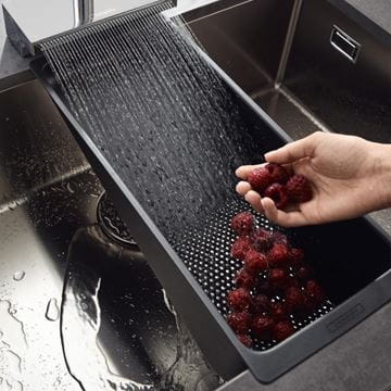 HANSGROHE AQUNO SELECT M81 dřezová baterie, s vytahovací koncovkou a plochou sprškou, matná černá 73836670 Obrázek - fotka