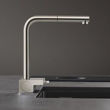 HANSGROHE AQUNO SELECT M81 dřezová baterie, s vytahovací koncovkou a plochou sprškou, nerez 73836800 Obrázek - fotka