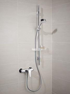 HANSA BASICJET sprchová souprava 4-dílná, ruční sprcha pr. 95 mm, 3 proudy, tyč, hadice, mýdlenka, Eco, chrom 44780133 Obrázek - fotka