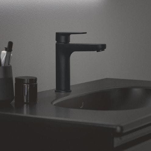 IDEAL STANDARD CERAFINE O umyvadlová stojánková baterie, černá BC554XG Obrázek - fotka
