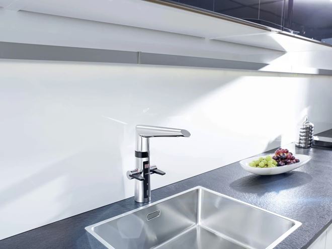 HANSA FIT HYBRID dřezová senzorová baterie, napájení ze sítě, chrom 65232213 Obrázek - fotka