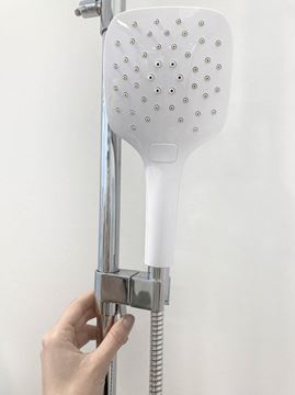 RAVAK 921.00 sprchová souprava 3-dílná, ruční sprcha 120x120 mm, 3 proudy, tyč, hadice, bílá/lesklý chrom X07S002 Obrázek - fotka