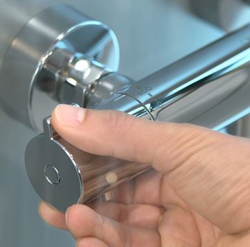 HANSGROHE CROMETTA VARIO sprchový set s termostatickou baterií, ruční sprcha se 2 proudy, tyč, hadice, bílá/chrom 27812400 Obrázek - fotka
