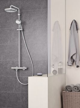GROHE TEMPESTA COSMOPOLITAN 210 sprchový set s termostatickou baterií, horní sprcha, ruční sprcha se 2 proudy, tyč, hadice, chrom 27922001 Obrázek - fotka