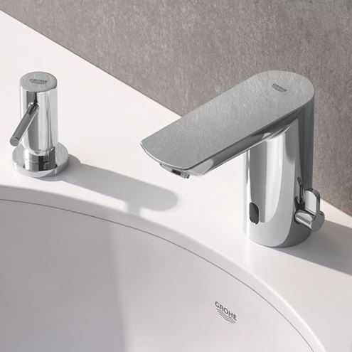 GROHE BAU COSMOPOLITAN E umyvadlová senzorová baterie s regulací teploty, napájení z baterie, Water Saving, chrom 36451000 Obrázek - fotka