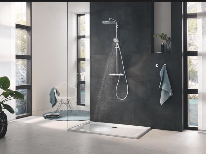 GROHE RAINSHOWER SMARTACTIVE 310 sprchový set s termostatickou baterií, horní sprcha, ruční sprcha se 3 proudy, tyč, hadice, chrom 26647000 Obrázek - fotka