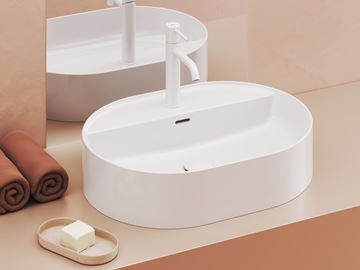 RAVAK CERAMIC SLIM SHELF O umyvadlo na desku 55 cm, s otvorem pro baterii a přepadem XJX01155003 Obrázek - fotka