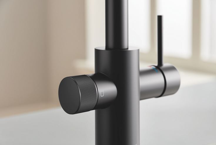 GROHE BLUE PURE MINTA dřezová baterie, s vytahovací koncovkou, s filtračním zařízením, phamtom black 30590KF0 Obrázek - fotka