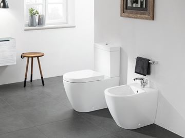 VILLEROY & BOCH SUBWAY 2.0 WC kombi nádržka, boční a zadní přívod vody, Dual-Flush, CeramicPlus, alpská bílá 570611R1 Obrázek - fotka
