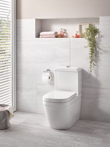 GROHE EURO CERAMIC WC kombi, se SoftClose sedátkem, Rimless splachování, zadní odpad, spodní napouštění, alpská bílá 39462000 Obrázek - fotka