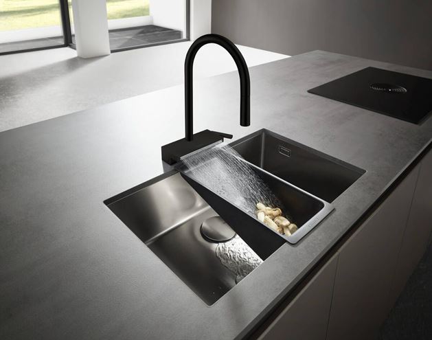 HANSGROHE AQUNO SELECT M81 dřezová baterie, s vytahovací sprškou a plochým sprchovým proudem, sBox, EcoSmart, matná černá 73831670 Obrázek - fotka