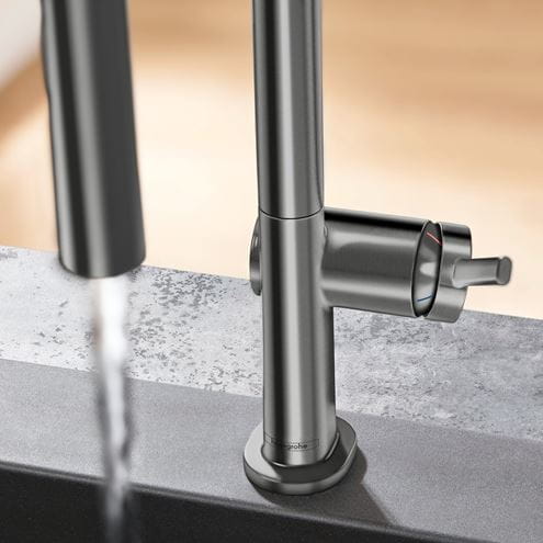 HANSGROHE TALIS M54 dřezová baterie, s vytahovací sprškou, kartáčovaný černý chrom 72800340 Obrázek - fotka