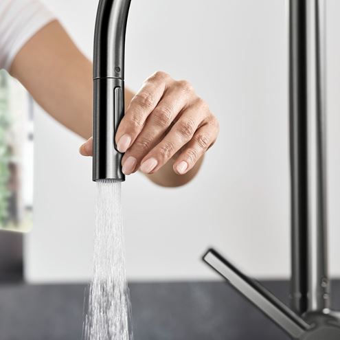 HANSGROHE TALIS M54 dřezová baterie, s vytahovací sprškou, kartáčovaný černý chrom 72800340 Obrázek - fotka