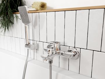 NOVASERVIS METALIA 54 vanová nástěnná baterie, s přepínačem, se sprchovou soupravou, Eco, chrom 54021,0 Obrázek - fotka