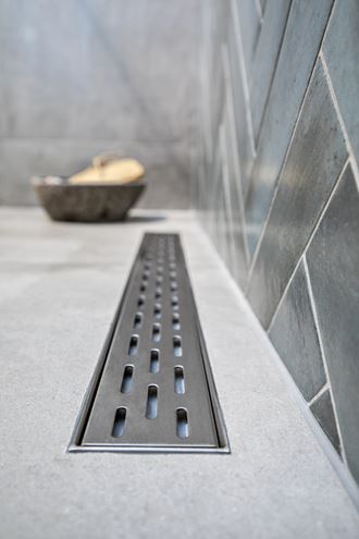 ACO SHOWERDRAIN C, C+ perforovaný rošt SLOT 878 mm, nerez ocel 9010.88.77 Obrázek - fotka