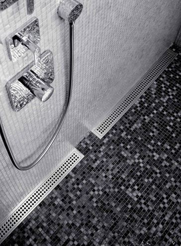 UNIDRAIN CLASSICLINE 1600 perforovaný rošt CLASSIC 660 mm, kartáčovaná nerez ocel 1601.0700 Obrázek - fotka