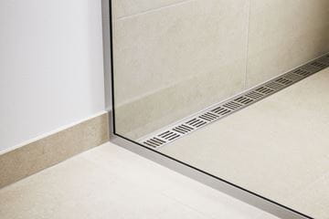 UNIDRAIN CLASSICLINE 1600 perforovaný rošt INCA 960 mm, kartáčovaná nerez ocel 1603.1000 Obrázek - fotka