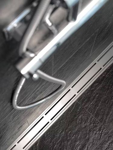 UNIDRAIN CLASSICLINE 1600 perforovaný rošt ANNIVERSARIO 760 mm, kartáčovaná nerez ocel 1606.0800 Obrázek - fotka