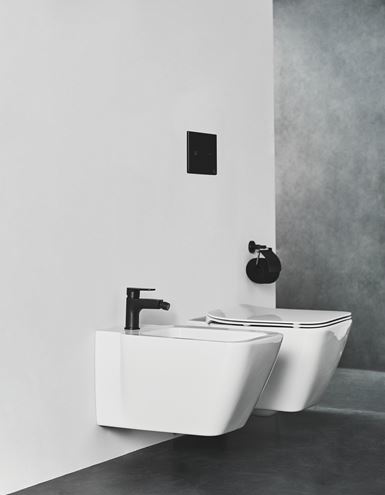 IDEAL STANDARD CERAFINE O bidetová stojánková baterie, s odtokovou soupravou, hedvábná černá BC705XG Obrázek - fotka