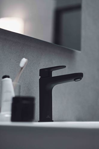 IDEAL STANDARD CERAFINE O umyvadlová stojánková baterie, s odtokovou soupravou, hedvábná černá BD131XG Obrázek - fotka
