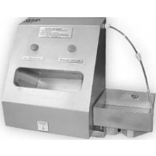 AZP BRNO ADR 01.3 dávkovač dezinfekce 590x270x430mm, závěsná, automatická, nerez